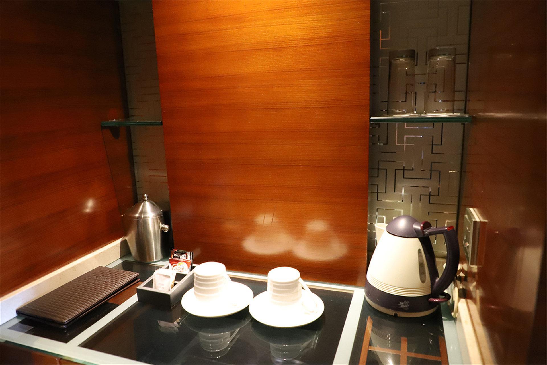Crowne Plaza Shenyang Parkview, An Ihg Hotel Exterior photo